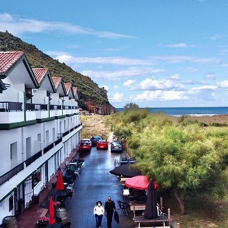 Hostal De Berria Santoña Extérieur photo