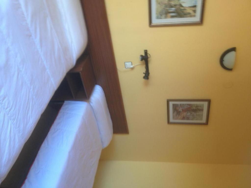 Hostal De Berria Santoña Extérieur photo