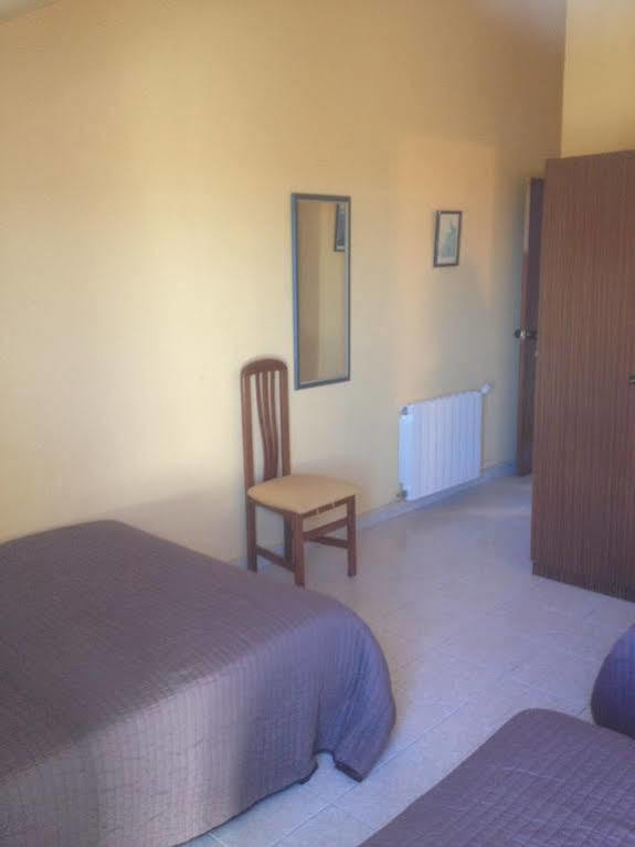 Hostal De Berria Santoña Extérieur photo